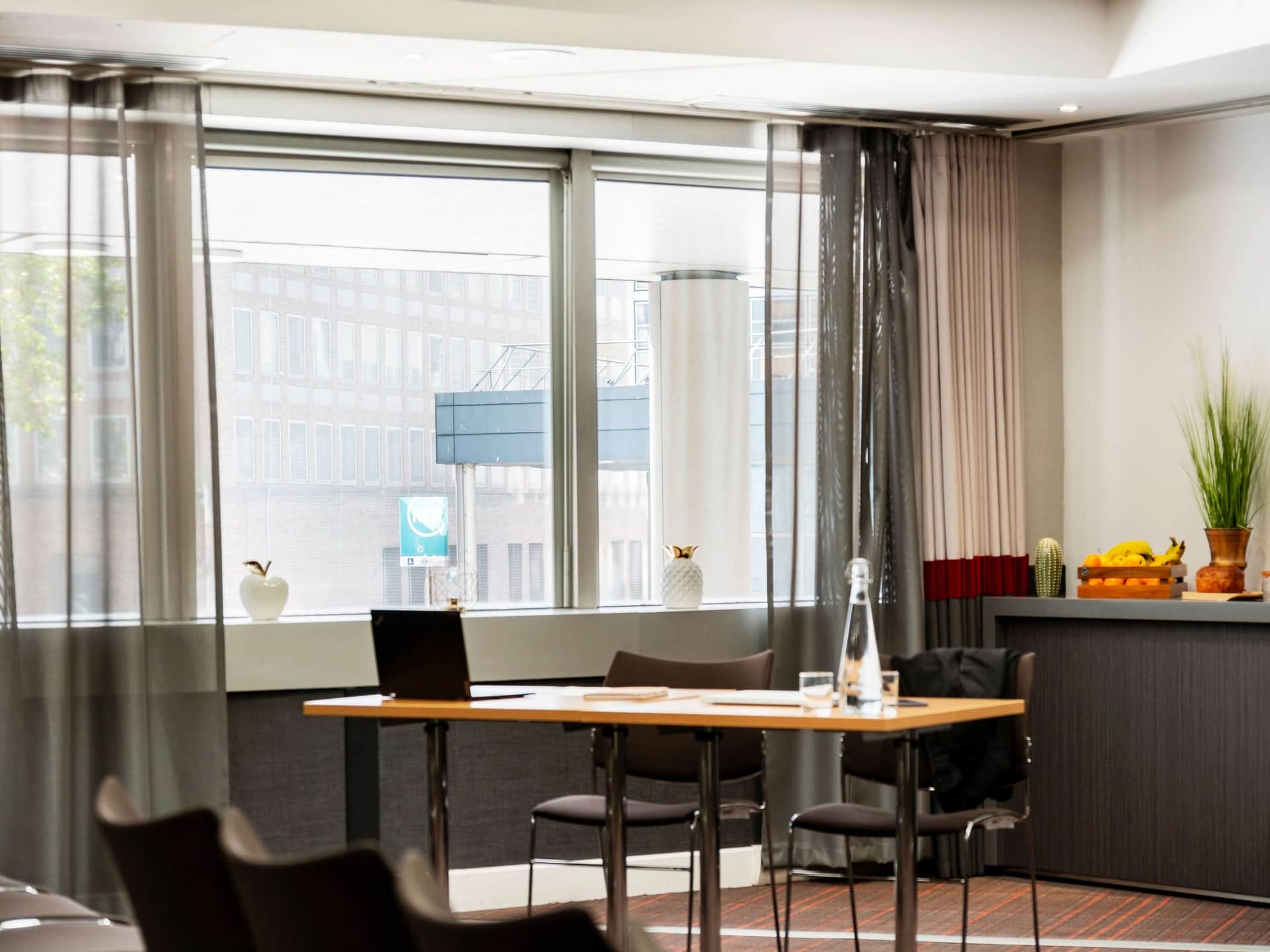 Hôtel Mercure Paris La Défense Grande Arche