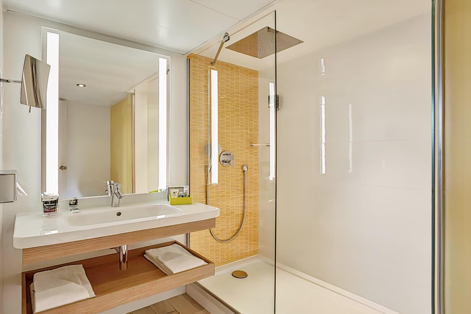 Hôtel Mercure Le Havre Centre Bassin du Commerce