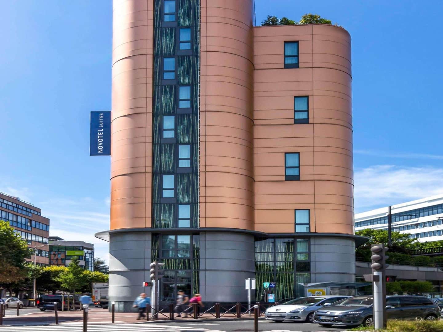 Novotel Suites Paris Issy-les-Moulineaux