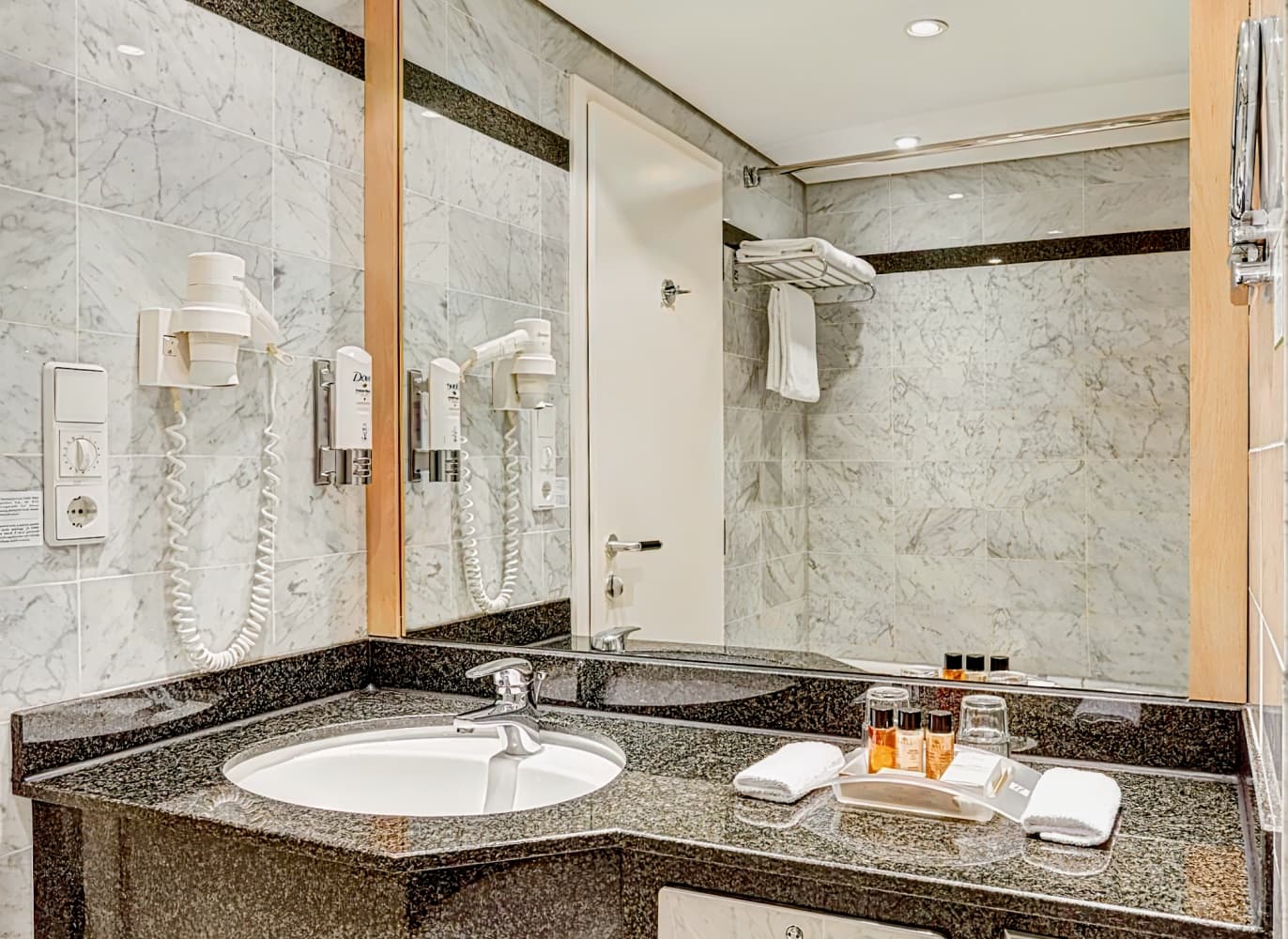 Holiday Inn Berlin Airport - Conference Centre, an IHG Hotel