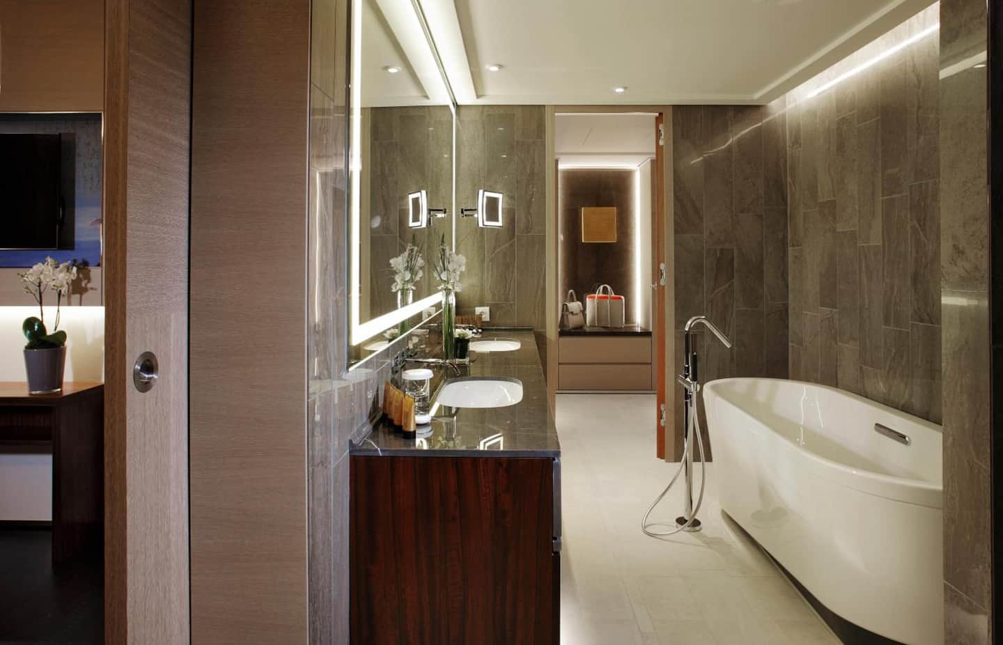 Tangla Hotel Brussels