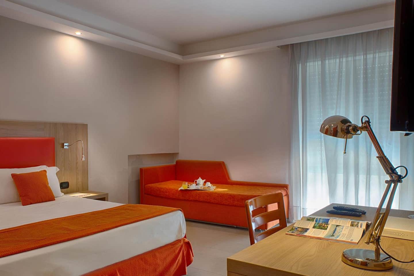 American Hotel