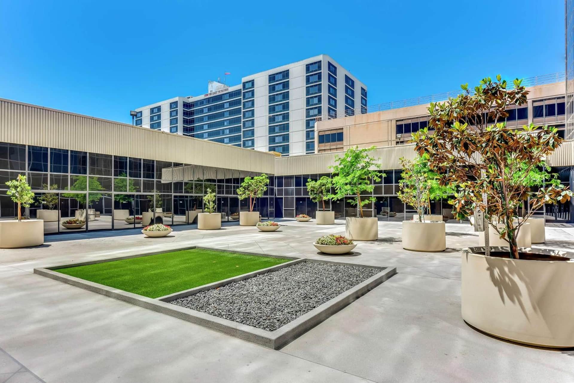 Hilton LAX Los Angeles Airport