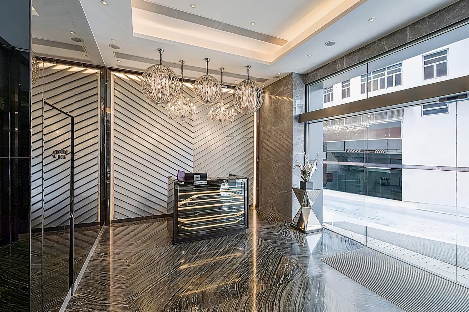 Silka Tsuen Wan, Hong Kong