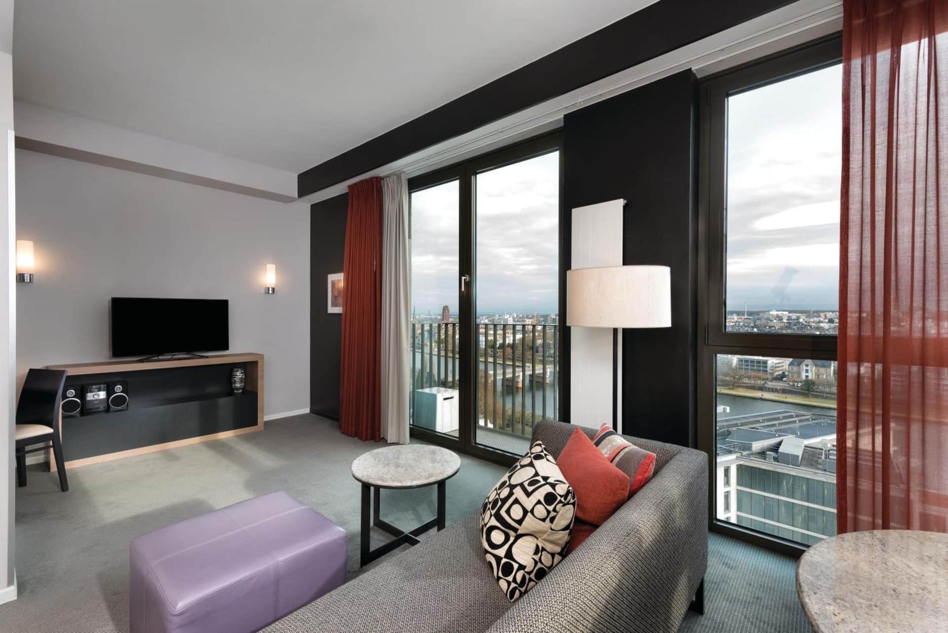 Adina Apartment Hotel Frankfurt Neue Oper