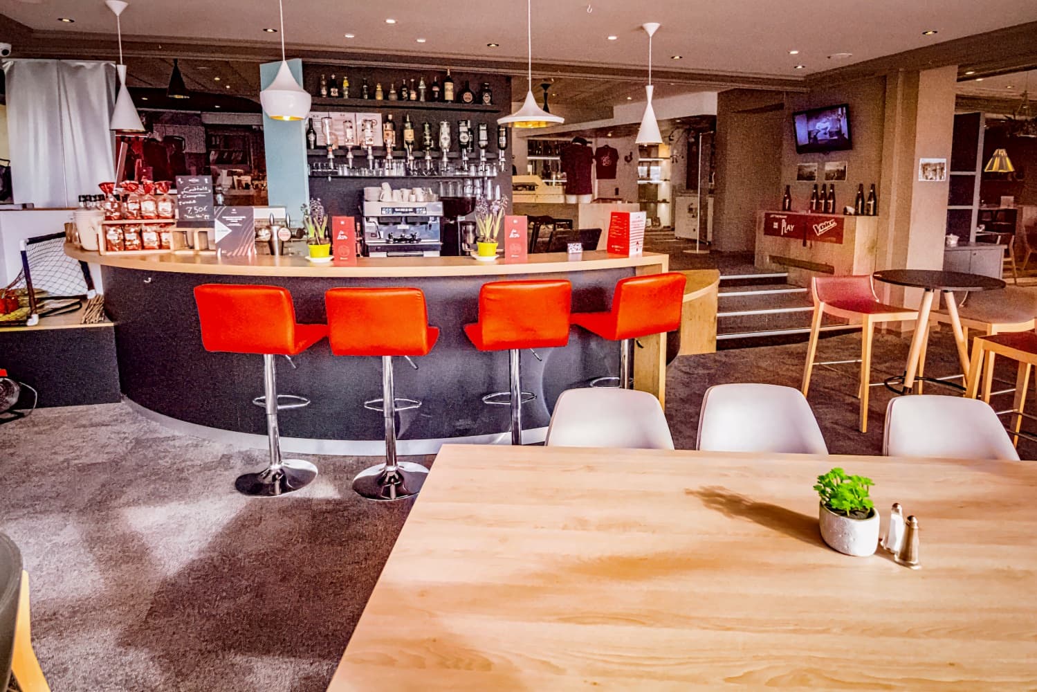 ibis Colmar Est