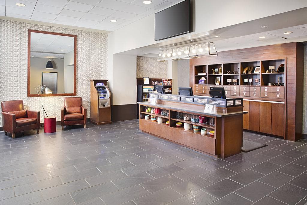 Four Points by Sheraton Philadelphia Airport