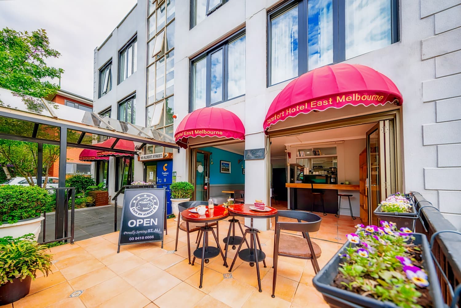 Comfort Hotel East Melbourne