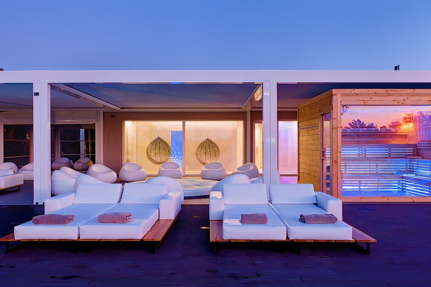 Plana Resort & Spa