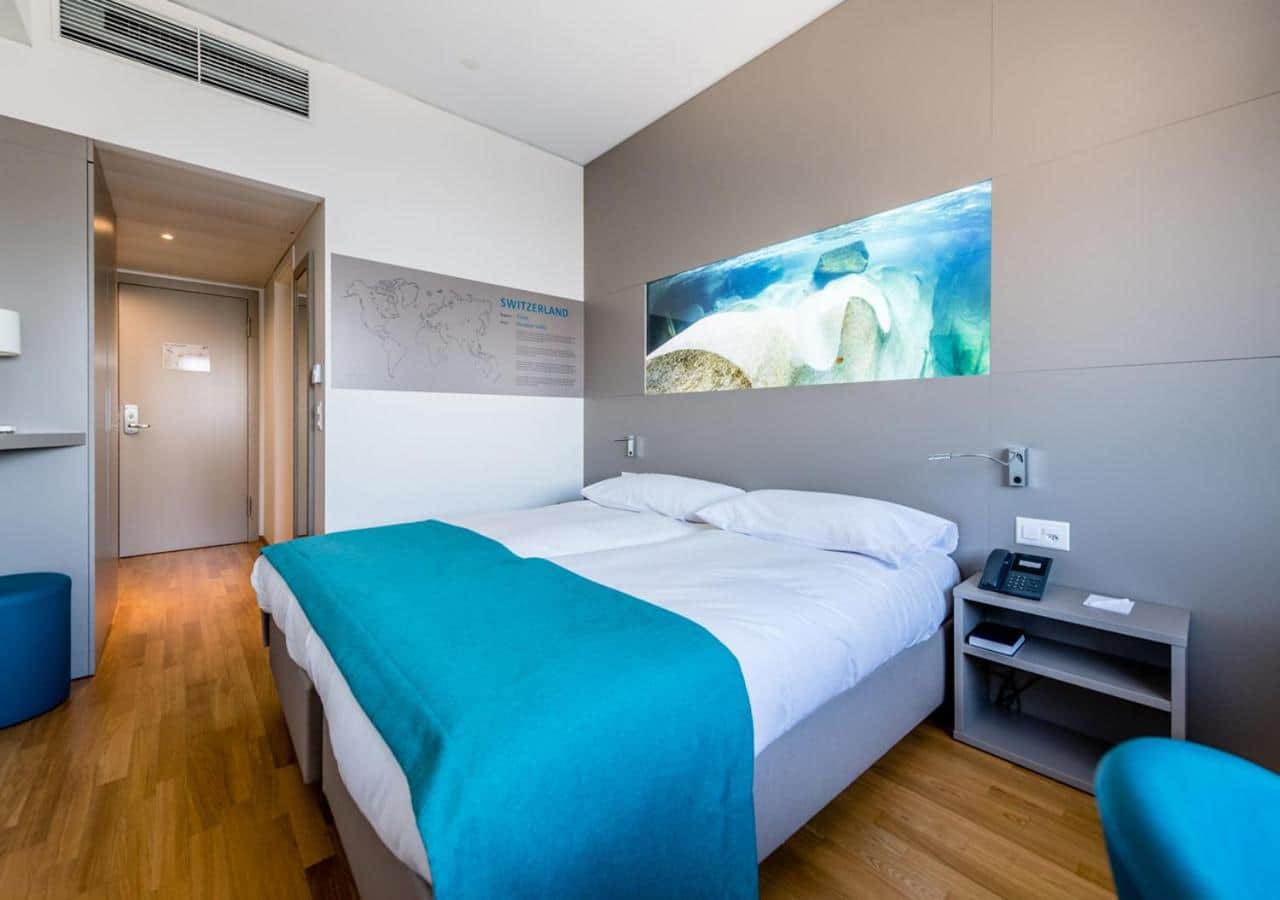 Aquatis Hotel